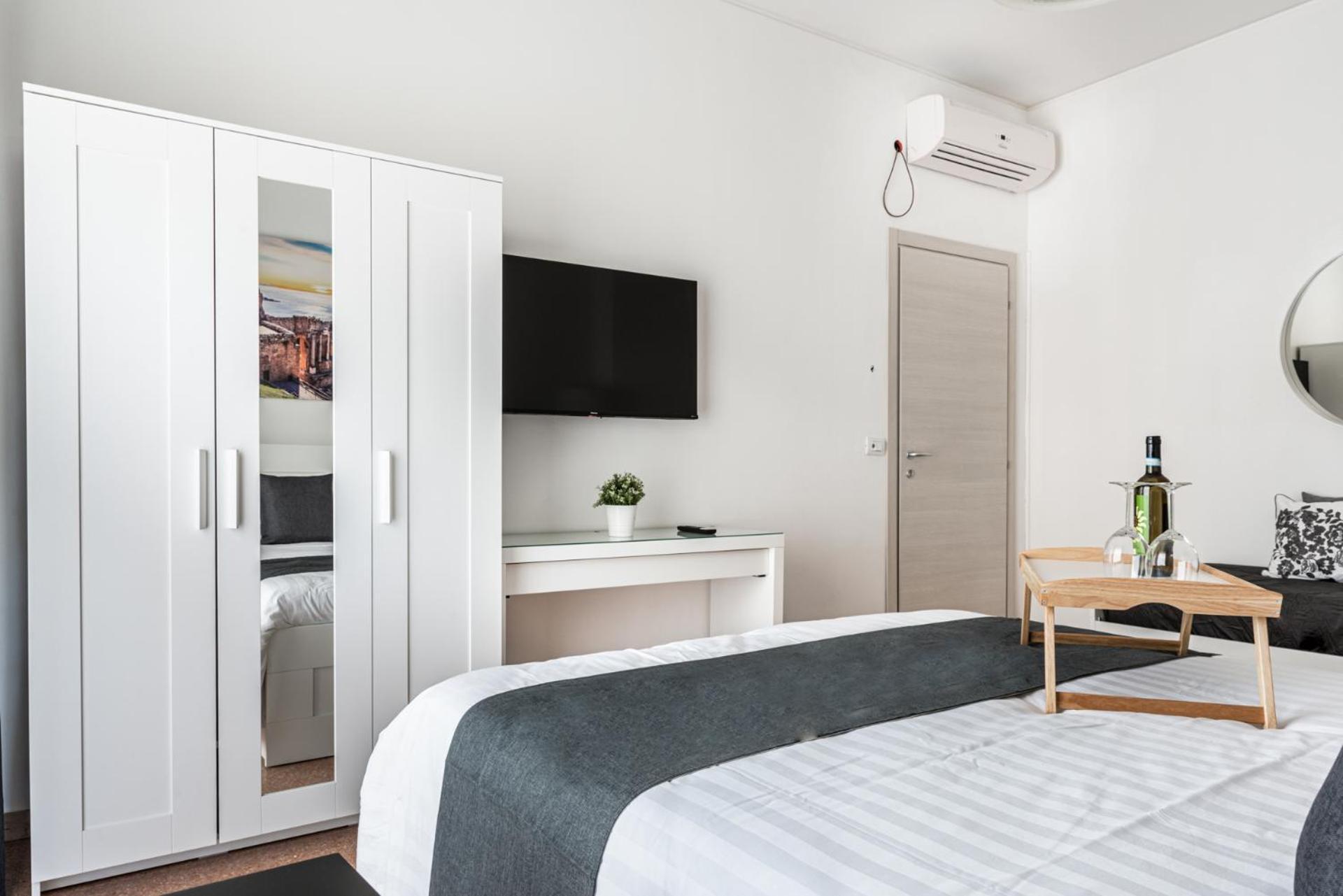 Aulino House Hotel Catania-Fontanarossai nemzetközi repülőtér Kültér fotó